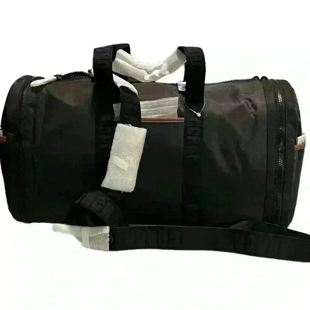 Coach Max Gym bag Nylon. NWT